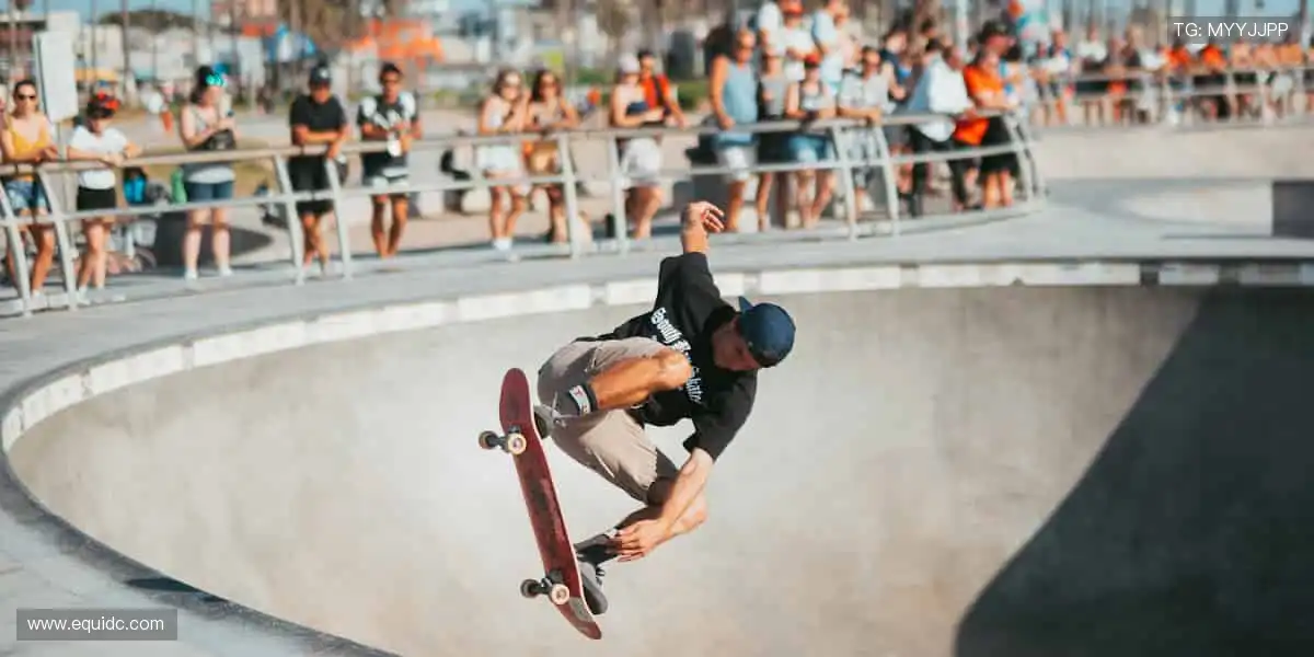 🏆 冠军同款，把荣耀穿在身上！